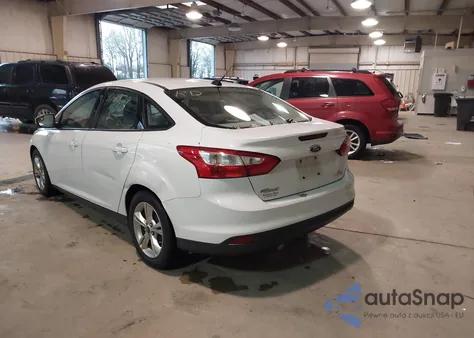 2014 Ford Focus Se z USA, uszkodzony, nr VIN 1FADP3F26EL244268